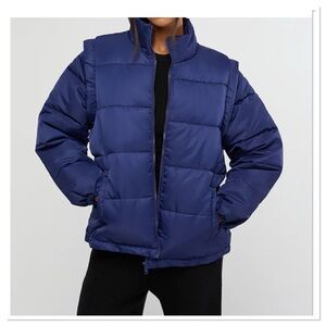 WE WORE WHAT Women's Blue Puffer Jacket w/ removable sleeves - NWT | Size Medium